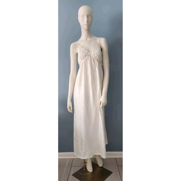 VTG Miss Dior Silky Long Elegant‎ Ivory Lingerie Nightgown Dress SZ Small Medium - Picture 1 of 16